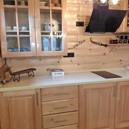 Na Dlanu Vikendica Sjenica